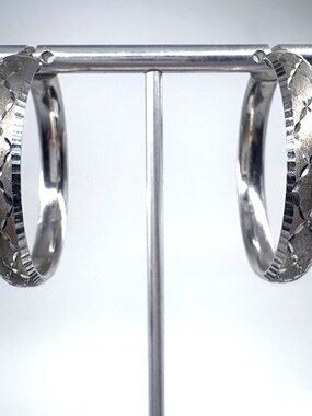 VTG Sterling Silver 925 Textured Diamond Cut Hoop Earrings Size 1.5" Diameter